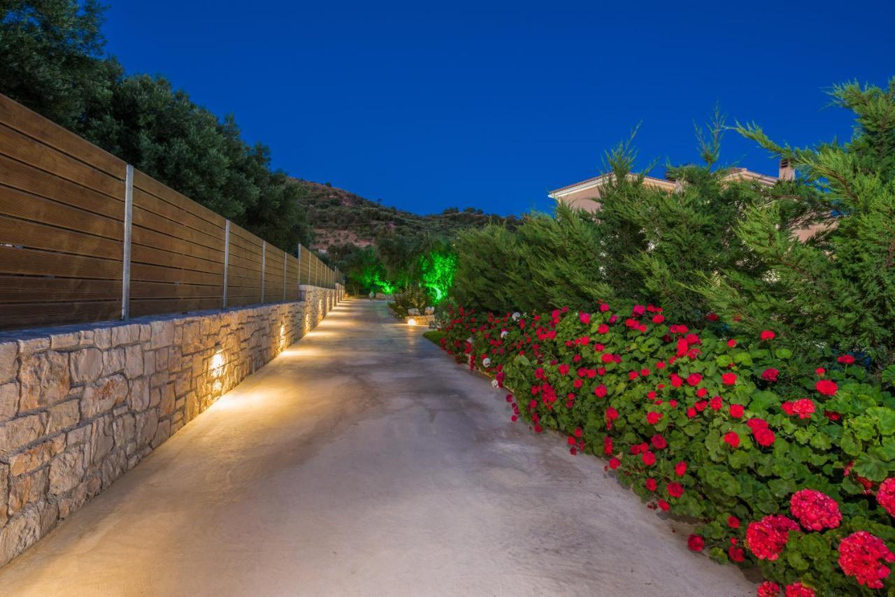 Romanza Luxury Villa Kalamákion Dış mekan fotoğraf