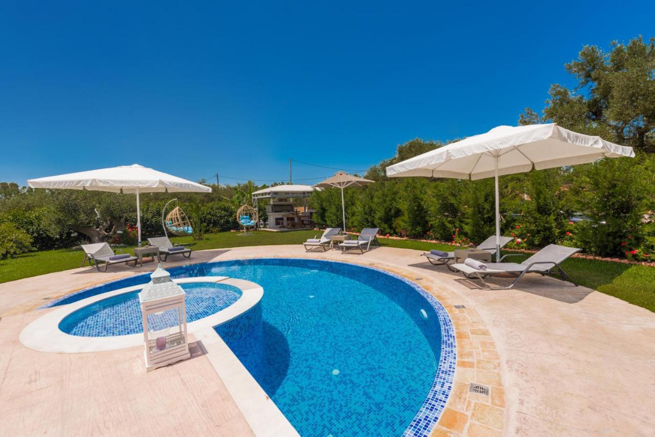 Romanza Luxury Villa Kalamákion Dış mekan fotoğraf